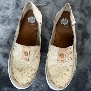 Yellow Box Beige and Gold Casual Loafers